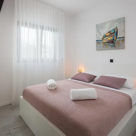 Andrea By Interhome Šibenik