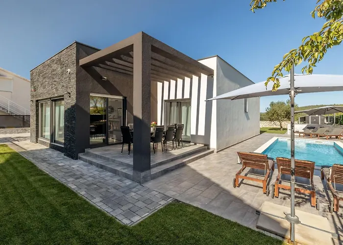 Ferienhaus Andrea By Interhome Šibenik