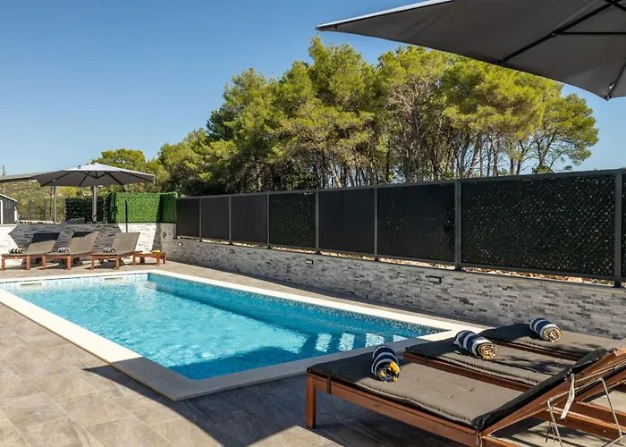 Ferienhaus Andrea By Interhome Šibenik