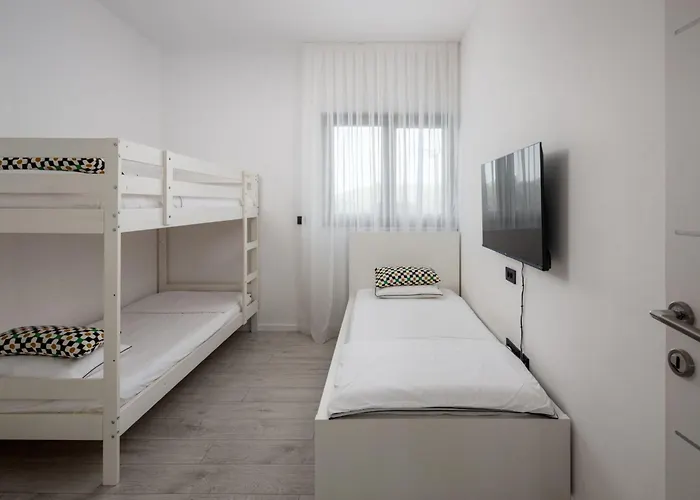 Ferienhaus Andrea By Interhome Šibenik